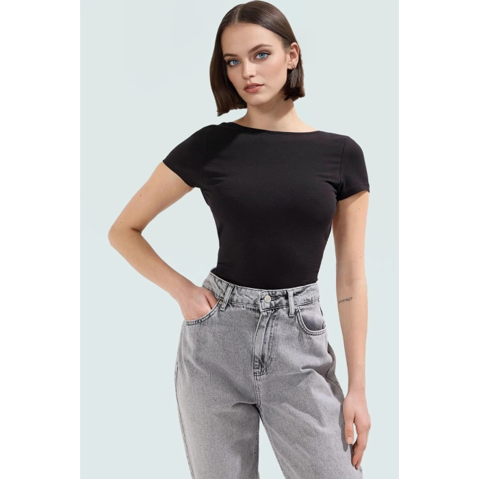 Şık Crop Bluz Nefes Alan Örme Kumaş Sırt Dekolteli Fitted Kalıp Günlük Kullanım İçin