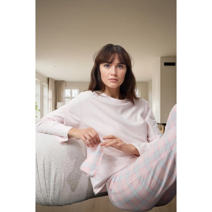 Şık Ekose Desenli Pamuklu Pijama Takımı Bisiklet Yaka Boru Paça Kışlık Günlük Kullanım İçin