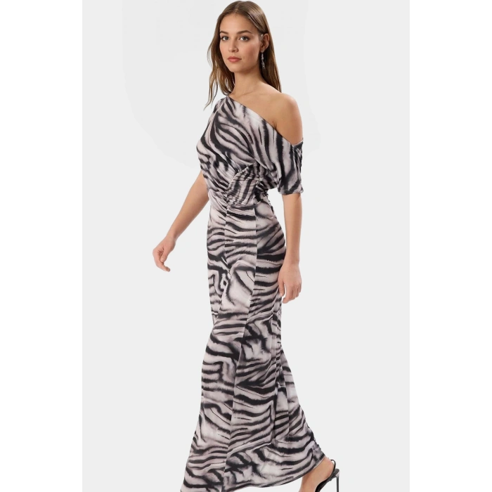 Şık Hayvan Desenli Örme Maxi Elbise Bodycon Kalıp 134 cm Boy Uzun Ömürlü