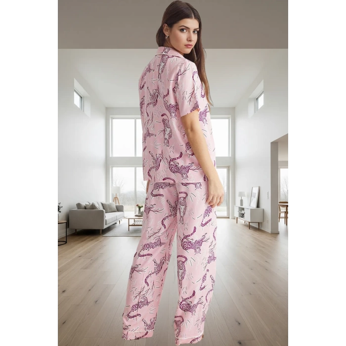 Şık Hayvan Desenli Viskon Pijama Takımı Rahatlık ve Stil Bir Arada Uzun Ömürlü Kaliteli İşçilik