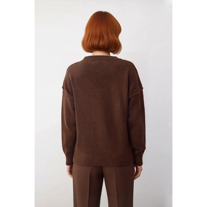 Şık Kadın Oversize V Yaka Düz Desen Triko Kazak Düşük Kollu Uzun Boy Kahverengi Kış Kombinleri