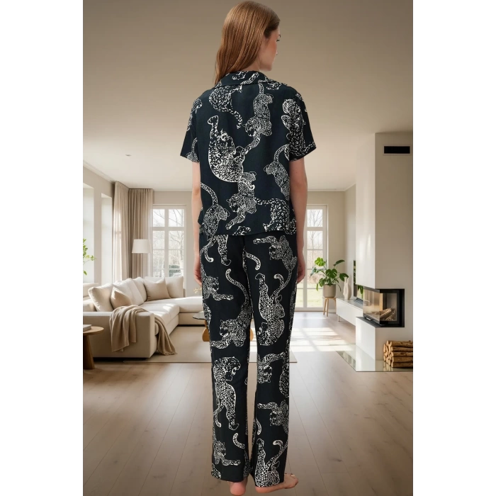 Şık Kaplan Desenli Viskon Pijama Takımı Yumuşak Dokuma Rahat Kalıp Özenle Seçilmiş Görünüm