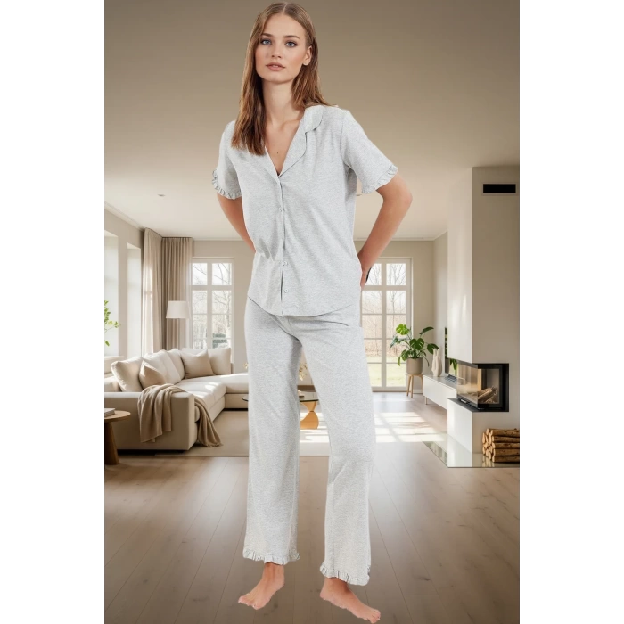 Şık Leopar Desenli Pamuklu Pijama Takımı Fırfır Detaylı Rahat Kesim Trend Tasarım