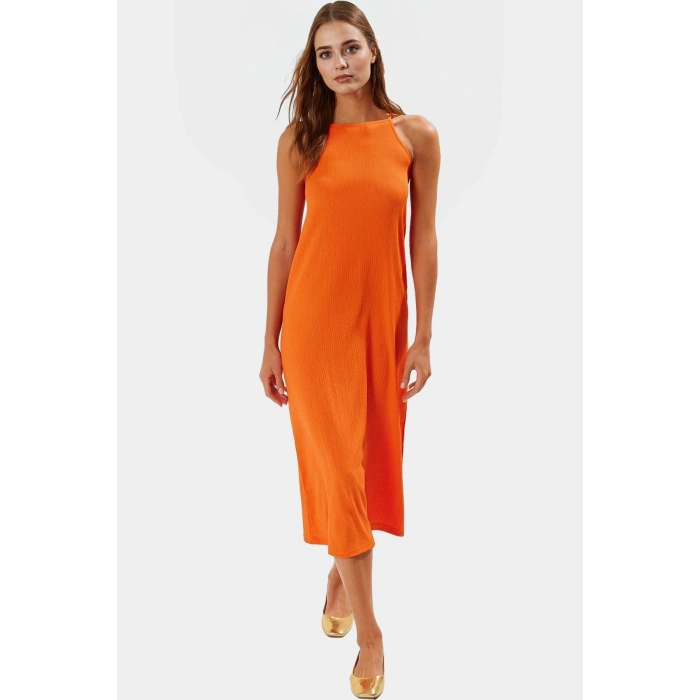 Şık Midi Halter Yaka Örme Elbise Günlük ve Özel Günler İçin Rahat Modern Stil