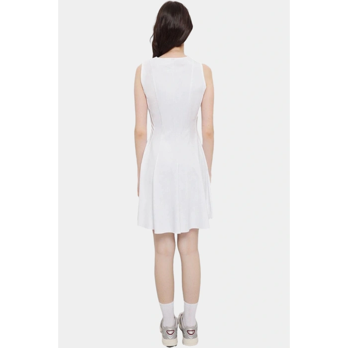 Şık Mini Örme Elbise Bisiklet Yaka 88% Polyester Rahat Günlük Stil Profesyonel Görünüm