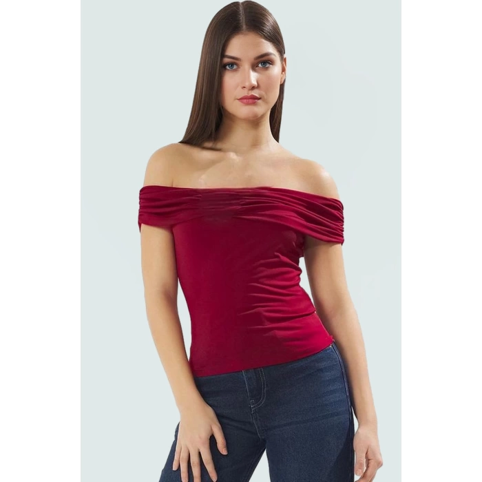 Şık Örme Bluz Carmen Yaka Fitted Kalıp Kısa Kol Yazlık Günlük Kullanım İçin Seçkin Malzeme
