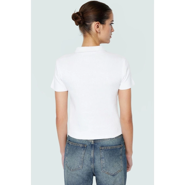 Şık Pamuklu Kaşkorse Örme Bluz Fitted Kalıp Kısa Kol Seçkin Malzeme Trend Tasarım