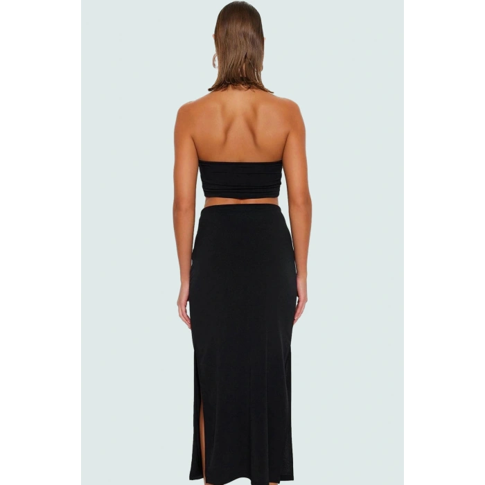 Şık V Yaka Fitted Örme Bluz Etek Plaj Takımı Görünüm Modern Stil Premium Kalite