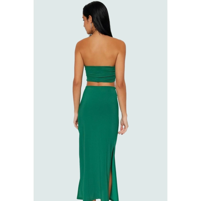 Şık V Yaka Fitted Örme Bluz Etek Plaj Takımı Görünüm Modern Stil Premium Kalite