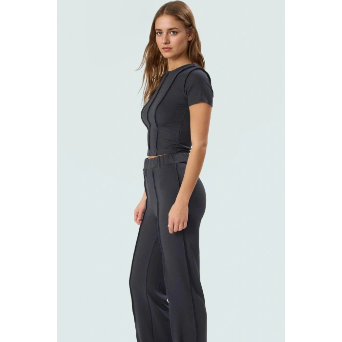 Şık ve Rahat Örme Kadın Takım Polyester Kaşkorse Kumaş İspanyol Paça Pantolon Yazlık Modern Stil