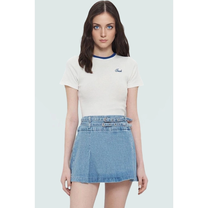 Slogan Nakışlı Bluz %70 Polyester %29 Pamuk Yazlık Kısa Kol Rahat Ve Şık Kaliteli İşçilik
