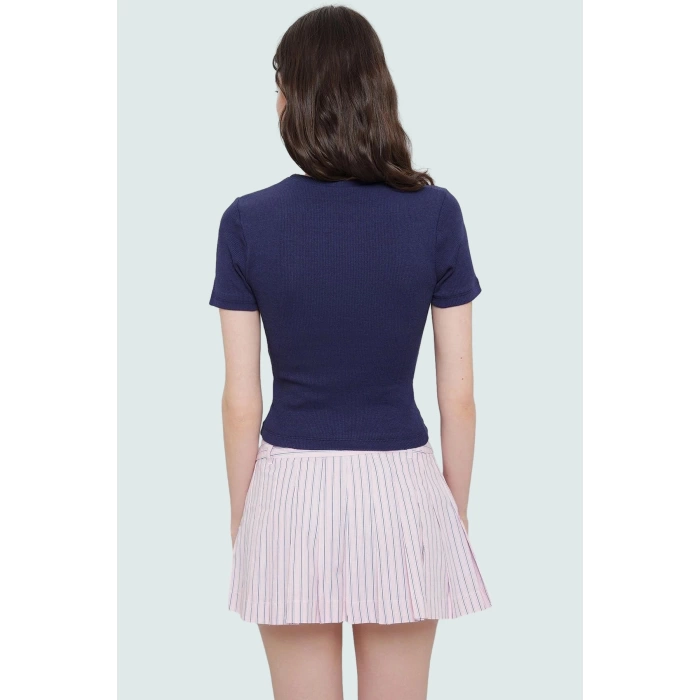 Slogan Nakışlı Bluz %70 Polyester %29 Pamuk Yazlık Kısa Kol Rahat Ve Şık Kaliteli İşçilik