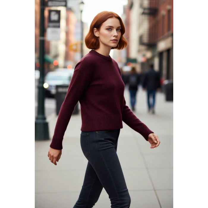 Soğuk Havalar İçin İdeal Kadın Oversize Crop Düşük Kol Bisiklet Yaka Triko Kazak Modeli Kaliteli