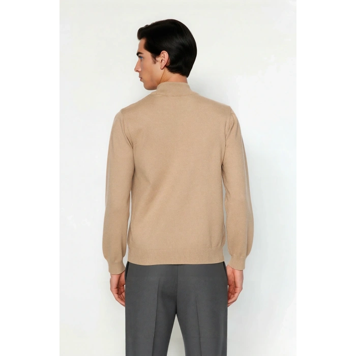 Soğuk Havaların Vazgeçilmezi Erkek Regular Fit Triko Kazak Dik Yaka Konforlu Düz Tasarım Kaliteli