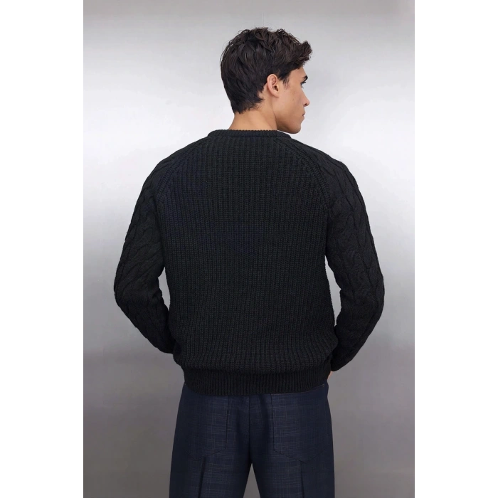 Unisex Casual Regular Fit Bisiklet Yaka Saç Örgü Desenli Kalın Triko Kazak Kış Kombinleri İçin İdeal