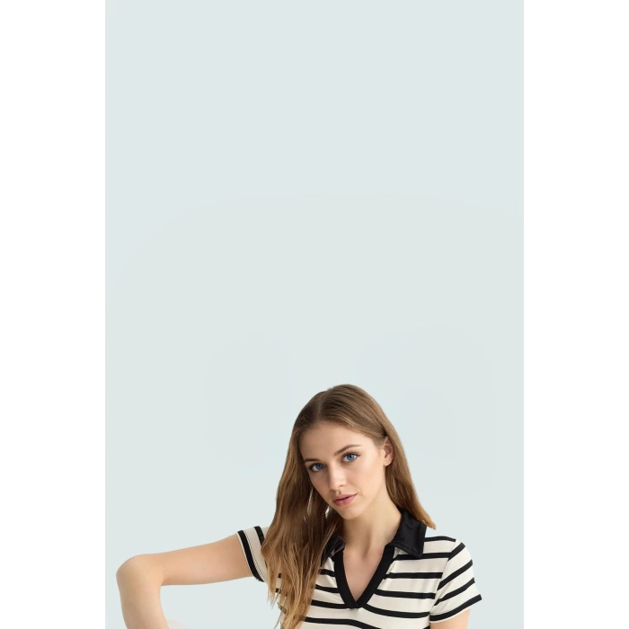 Viskoz Ribana Örme Bluz Crop Polo Yaka Fitted Rahat Kullanım Premium Kalite Modern Stil