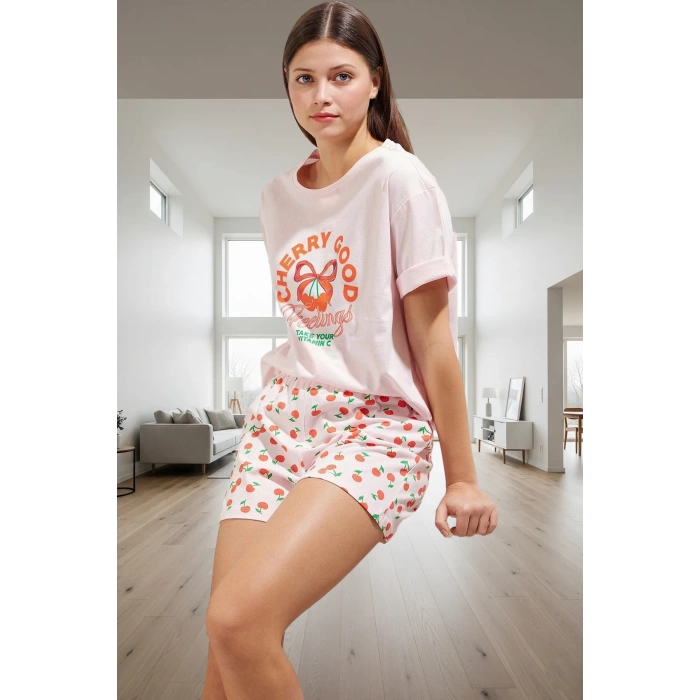 Yazlık %100 Pamuklu Homewear Pijama Takımı Şort ve Tişört Modern Stil Yüksek Kalite