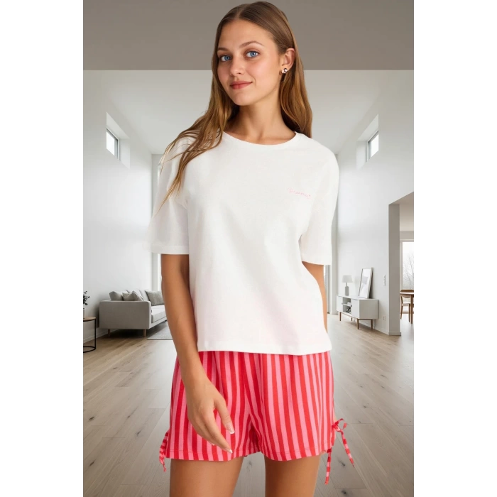 Yazlık %100 Pamuklu Pijama Takımı Çizgili Desen Bağlamalı Şort Regular Kalıp Trend Tasarım