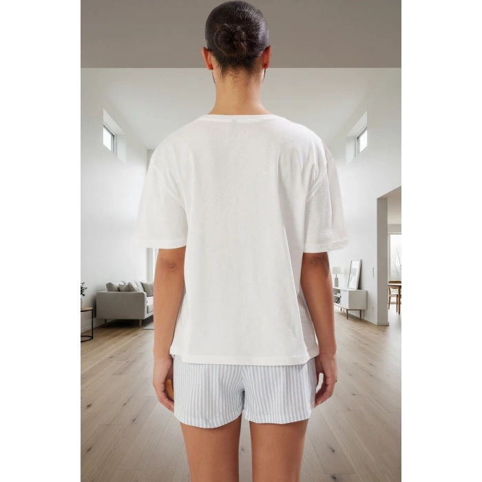 Yazlık %100 Pamuklu Pijama Takımı Rahat ve Şık Tasarım Zarifane Seçkin Malzeme