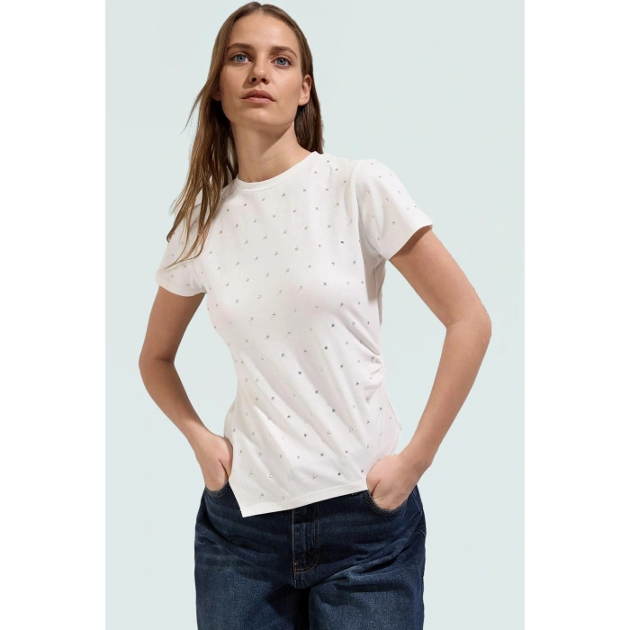 Yazlık Asimetrik Fitted Pamuklu T shirt Günlük Stil Profesyonel Görünüm Uzun Ömürlü