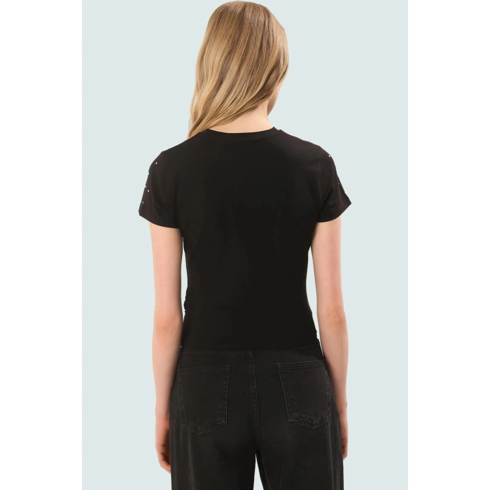 Yazlık Asimetrik Fitted Pamuklu T shirt Günlük Stil Profesyonel Görünüm Uzun Ömürlü
