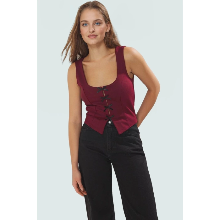 Yazlık Casual Örme Bluz Havuz Yaka Fitted Kalıp Kurdele Detay Premium Kalite Mükemmel Uyum