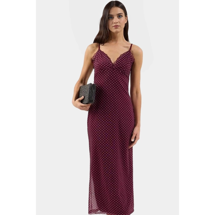 Yazlık Çiçekli Maxi Elbise V Yaka Dantel Detay Örme Kumaş Rahat Ve Şık Modern Stil