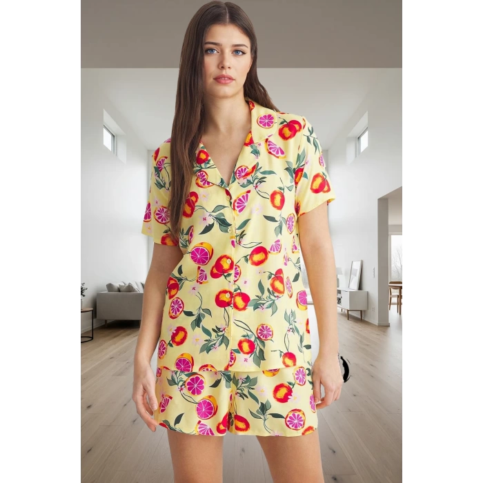 Yazlık Çok Meyve Desenli Viskoz Pijama Takımı Modern Stil Konforlu Kesim Kaliteli İşçilik