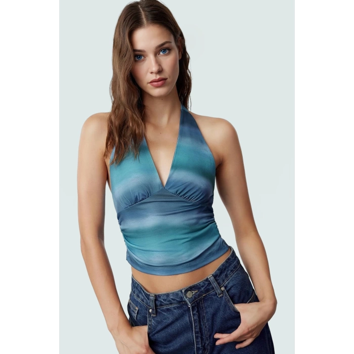 Yazlık Crop Bluz Boyundan Bağlamalı Vücuda Oturan Esnek Örme Premium Kalite Kaliteli İşçilik