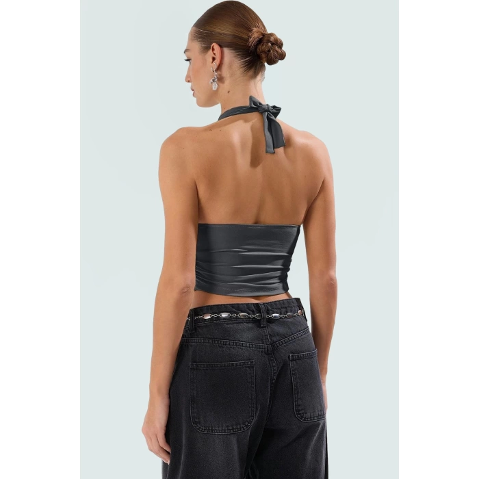 Yazlık Crop Bluz Boyundan Bağlamalı Vücuda Oturan Esnek Örme Premium Kalite Kaliteli İşçilik