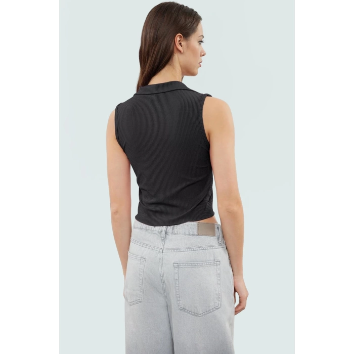 Yazlık Crop Bluz Polyester Elastan Örme Kumaş Rahat Kalıp Mükemmel Uyum Ve Şık Konforlu Kesim