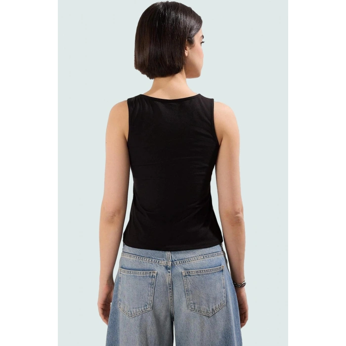 Yazlık Kadın Bluz Fitted Likralı Kolsuz Çift Fermuarlı Özel Tasarım Özenle Seçilmiş