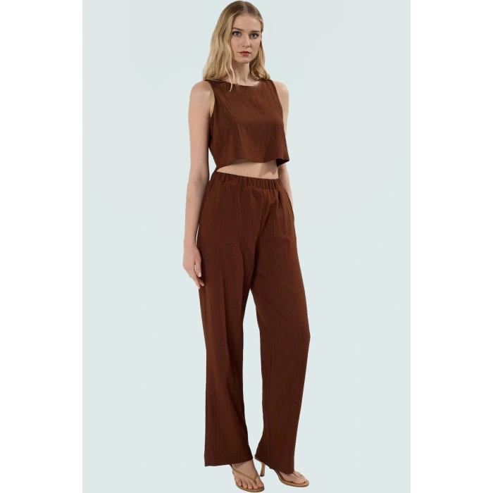 Yazlık Kadın Crop Bluz Pantolon Takımı Polyester Crinkle Dokuma Rahat Kullanım Modern Stil