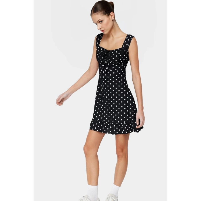Yazlık Kadın Elbisesi Rahat Şık ve Nefes Alabilir Polyester Mini Elbise Kaliteli İşçilik