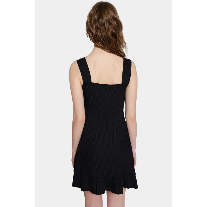 Yazlık Kadın Elbisesi Rahat Şık ve Nefes Alabilir Polyester Mini Elbise Kaliteli İşçilik