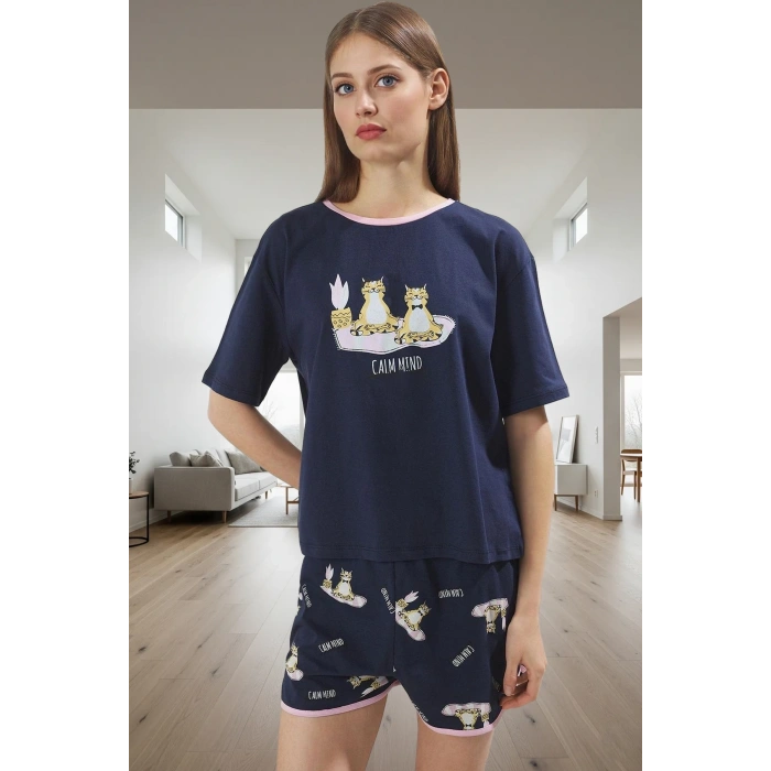 Yazlık Kadın Pijama Takımı %100 Pamuk Bisiklet Yaka Boru Paça Kaliteli İşçilik Rahat Ve Şık