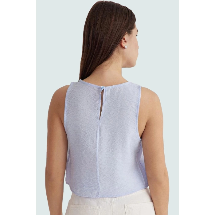Yazlık Kolsuz Crop Bluz Rahat Günlük Polyester Dokuma Kumaş Ve Şık Özel Tasarım