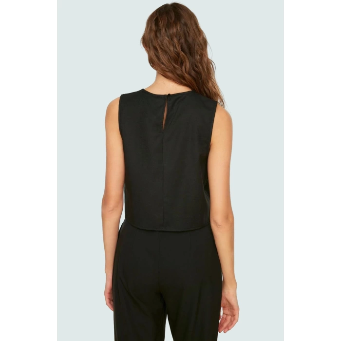 Yazlık Kolsuz Crop Bluz Rahat Günlük Polyester Dokuma Kumaş Ve Şık Özel Tasarım