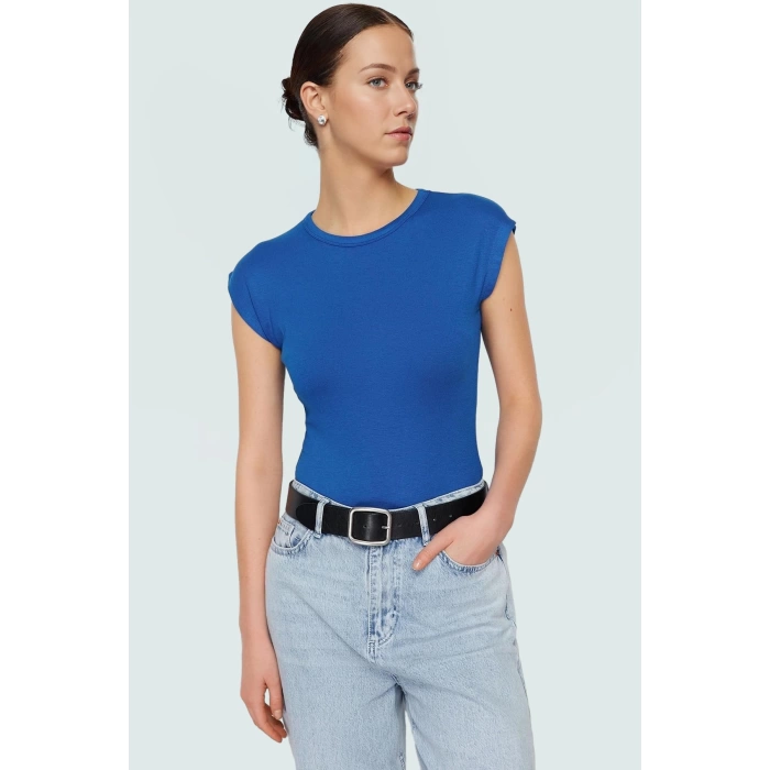Yazlık Kolsuz Fitted Bluz %98 Viskoz %2 Elastan Nefes Alan Kumaş Günlük Kullanım İçin