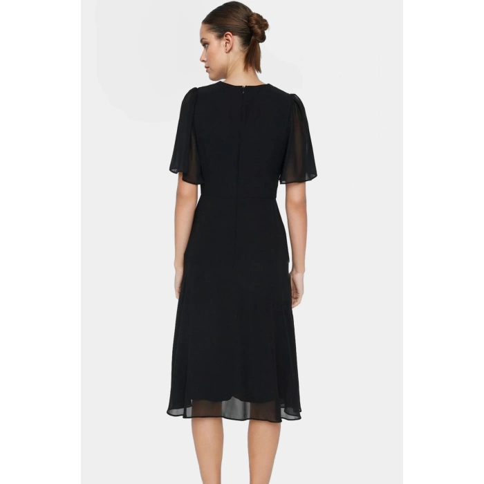 Yazlık Midi Elbise A line Kesim Şifon Kumaş Melek Kol  Polyester Kaliteli İşçilik Seçkin Malzeme