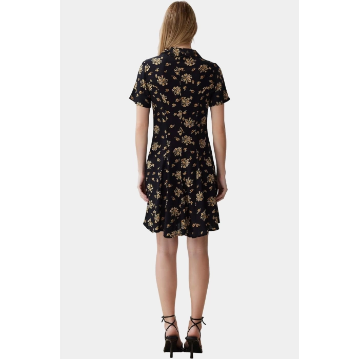 Yazlık Mini Gömlek Elbise Çiçek Desenli Dokuma Viskoz Kumaş Modern Stil Trend Tasarım Konforlu Kesim
