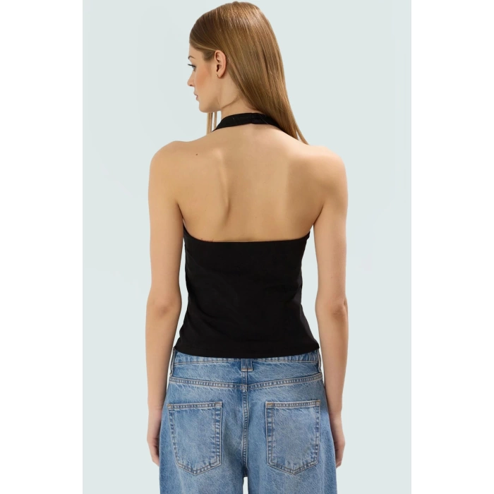 Yazlık Örme Bluz Boyundan Bağlamalı Crop Fitted Modern Stil Seçkin Malzeme Şık Görünüm