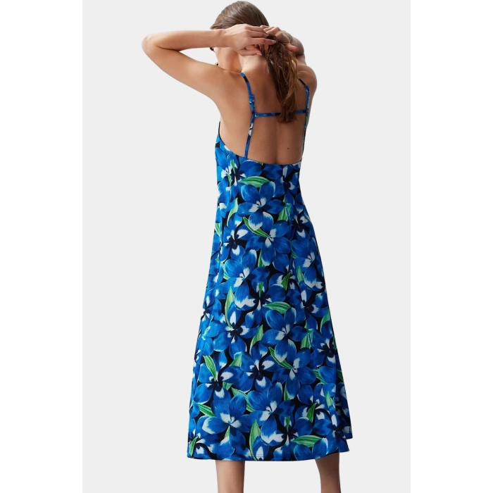 Yazlık Örme Maxi Elbise A Line Çok Çiçek Baskı Rahat ve Şık Modern Stil