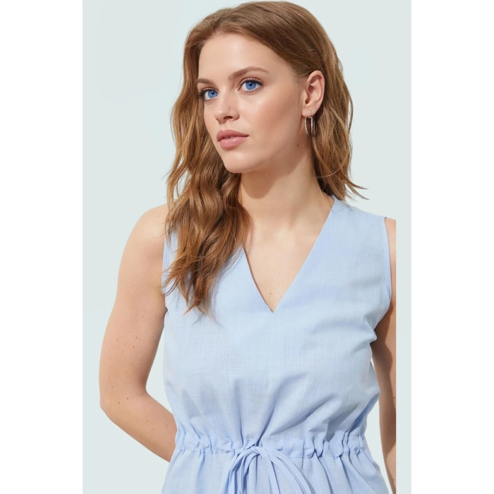 Yazlık Pamuklu Polyester V Yaka Belden Bağlamalı Bluz Günlük Kullanım İçin Modern Stil Mükemmel Uyum