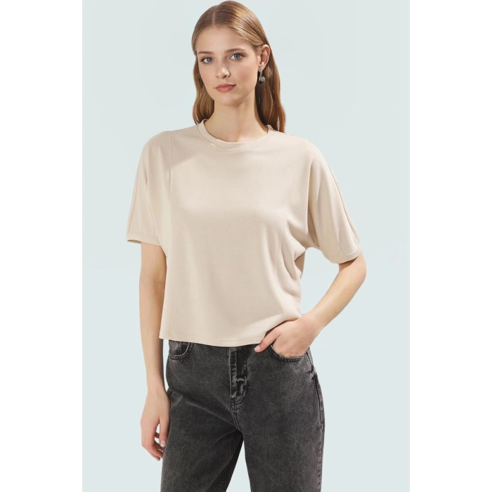 Yazlık Rahat Crop Bluz Scuba Kumaş Bisiklet Yaka Regular Kalıp Kullanım Premium Kalite