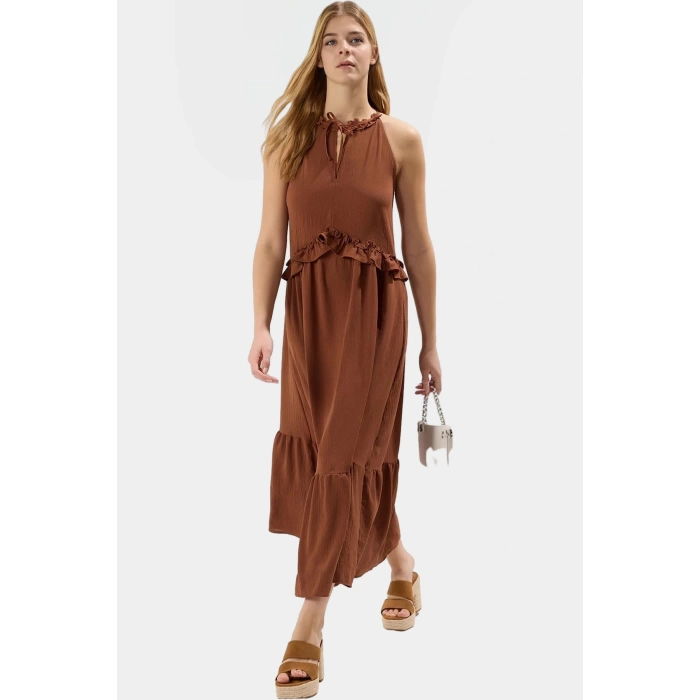 Yazlık Rahatlığıyla Şıklığı Bir Arada Halter Yaka Maxi Elbise Özenle Seçilmiş Premium Kalite