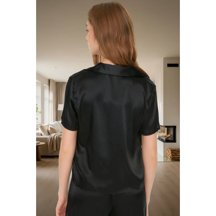 Yazlık Saten Pijama Takımı Kısa Kol Çilek Desenli Rahat Kalıp Uzun Ömürlü Yüksek Kalite