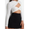 Kadın Moda Şık Üst Giyim Crop Asimetrik Yaka Fitted Kalıp Örme Astarlı Pencere Cut Out Detaylı Bluz