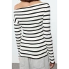 Womens Carmen Collar Low Sleeve Slim Pattern Knitted Soft Touch Soft Fabric Body-Smoothing Flexible Blouse