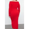 Kadın Moda Şık Büyük Beden Midi Boy Carmen Yaka Fitted Fitilli Gül Detaylı Triko Elbise